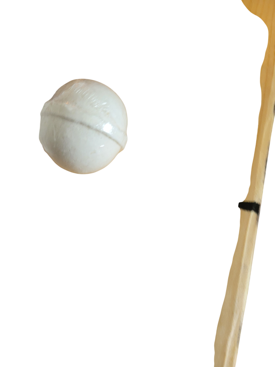 Oatmeal milk and honey bath bomb - Image 3